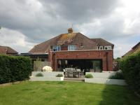 large rear extension+large rear extension]
